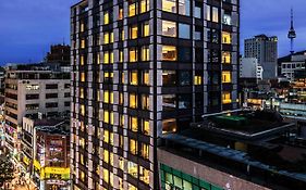 首爾明洞相鐵弗雷薩飯店